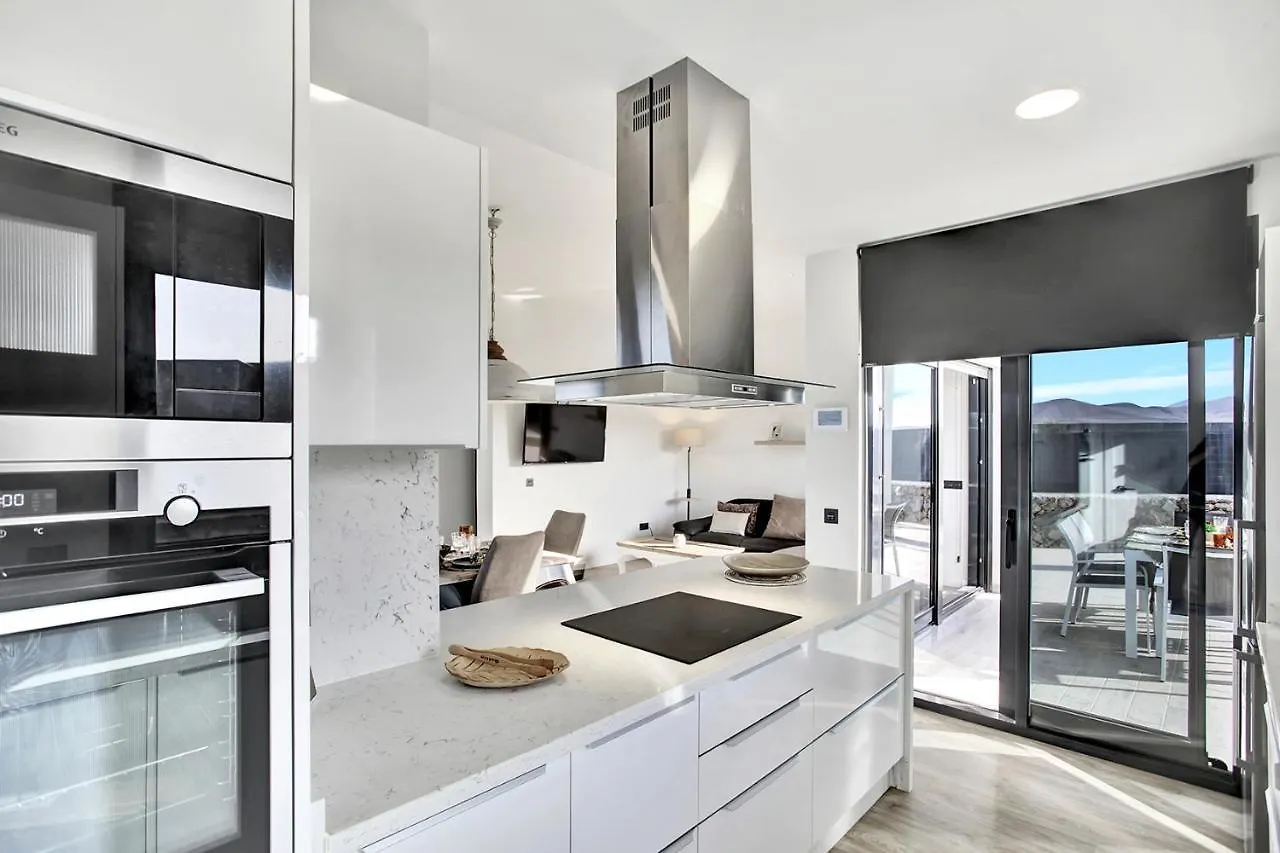 Villa Del Roque, Heated Pool & Luxury In El Roque